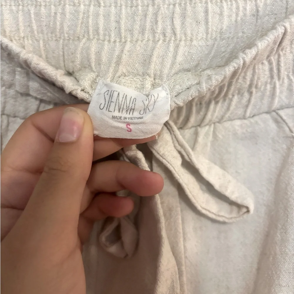 Sienna Sky Women’s Cream Linen Pants Size Small - Picture 3 of 5